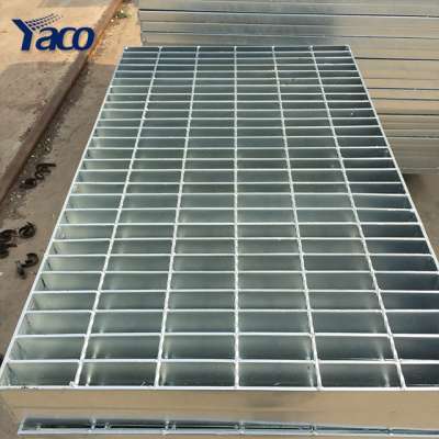 Hot dipped Galvanized Steel Grating Steel Grid Stair Tread Floor Decking Sheet for platform